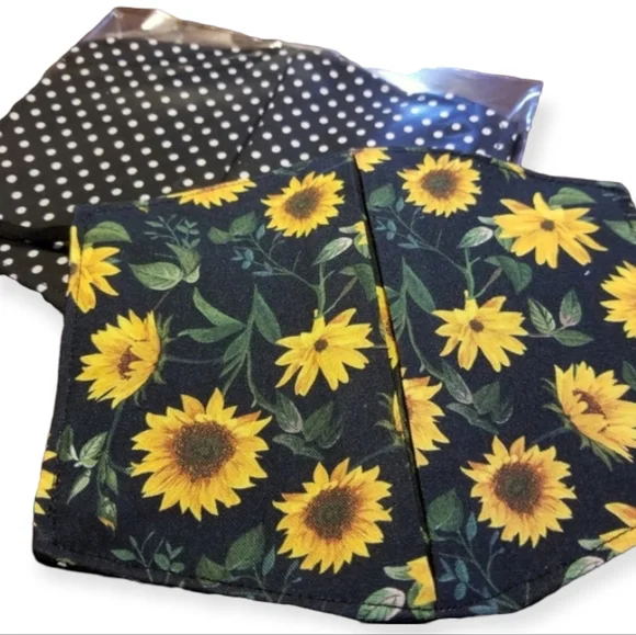 Handmade Sunflowers and Polka Dots Facemask - Picture 1 of 8